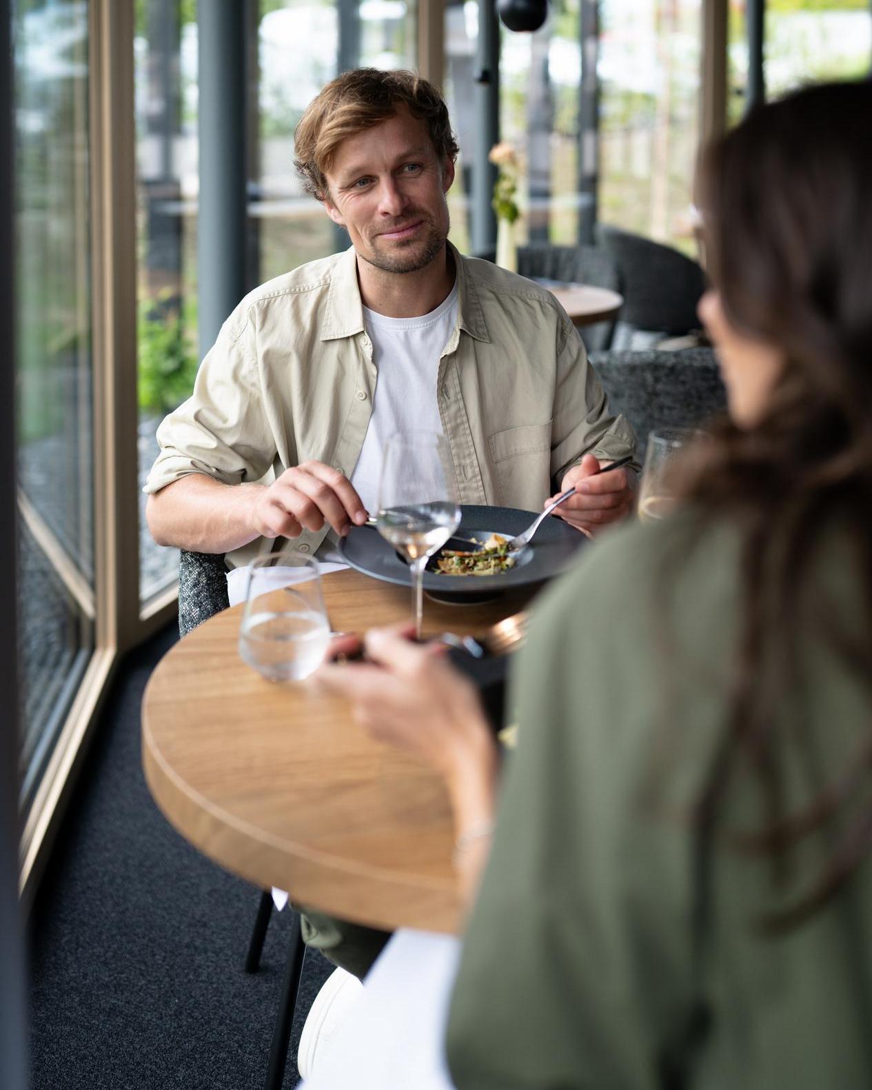 PaarimRestaurant-Genuss-Kulinarik-Essen-Restaurant-Xavers-KraftquelleFANNY-Wellnesshotel-Allgaeu