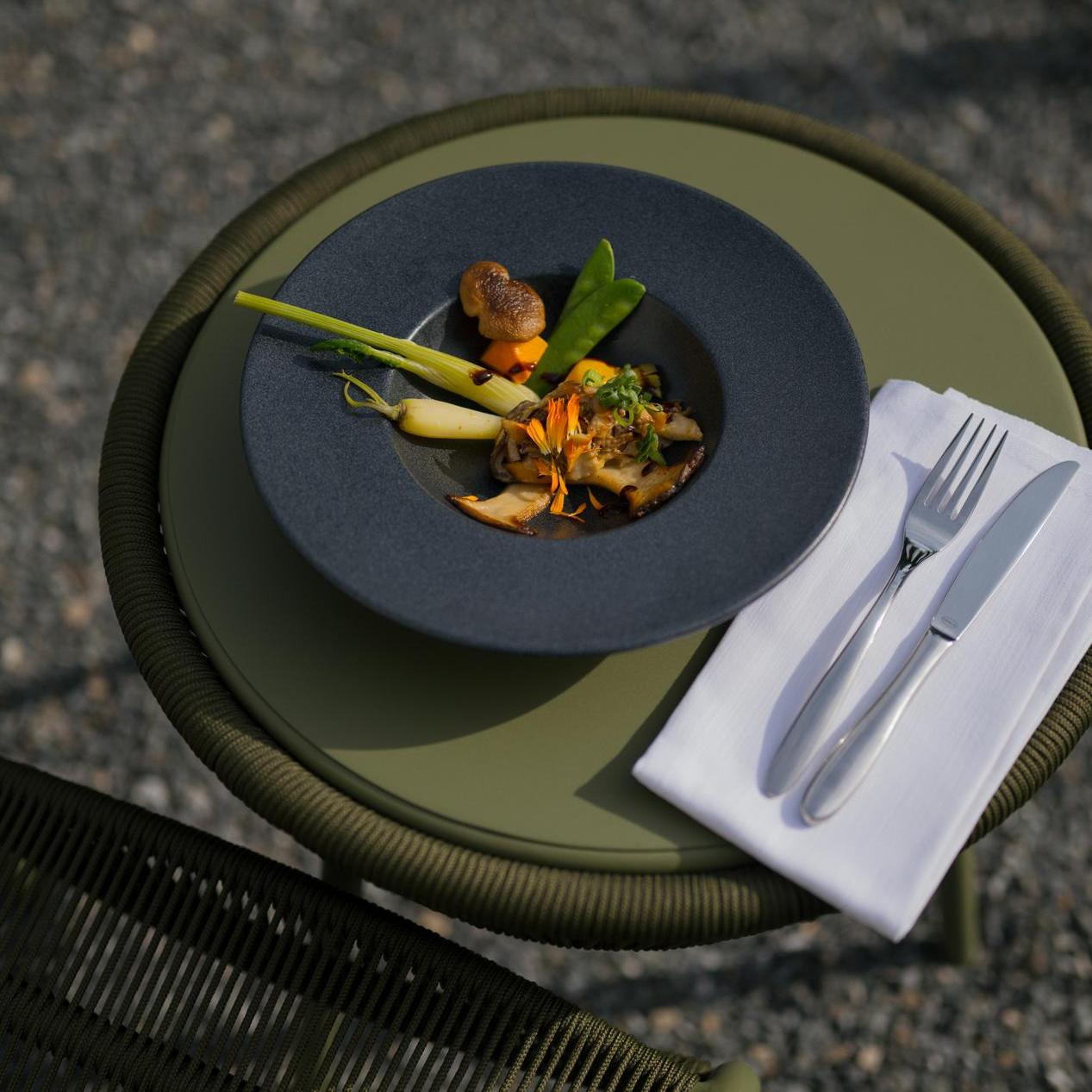Teller_mit_Essen_Kulinarik_Genuss_KraftquelleFanny_Wellnesshotel_Allgaeu