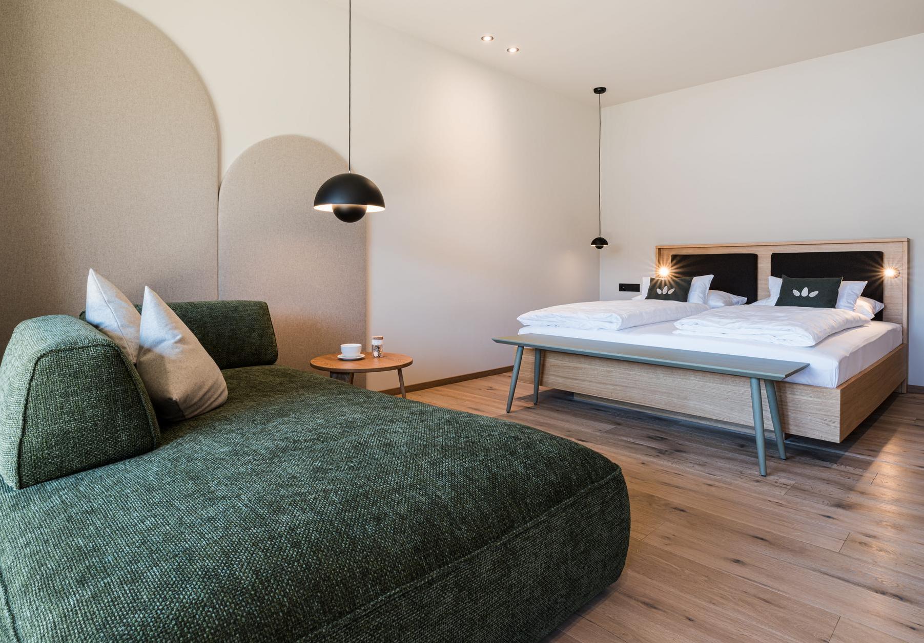 ModernesDoppelzimmer-KraftqulleFANNY-Wellnesshotel-Allgaeu