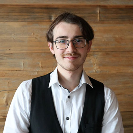 Mitarbeiter Samuel vom Hotel fanny Allgäu