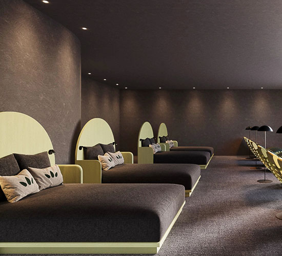 Ruhiger Loungebereich mit Liegen im Wellnessbereich